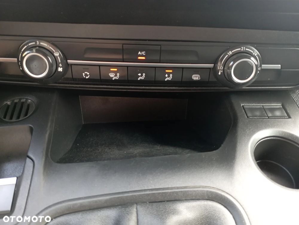 Toyota Proace City - 11