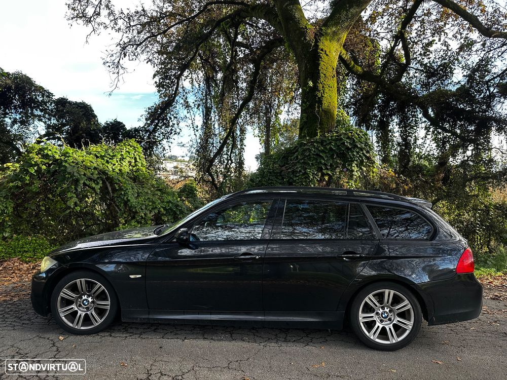 BMW 320 d Touring Navigation - 4