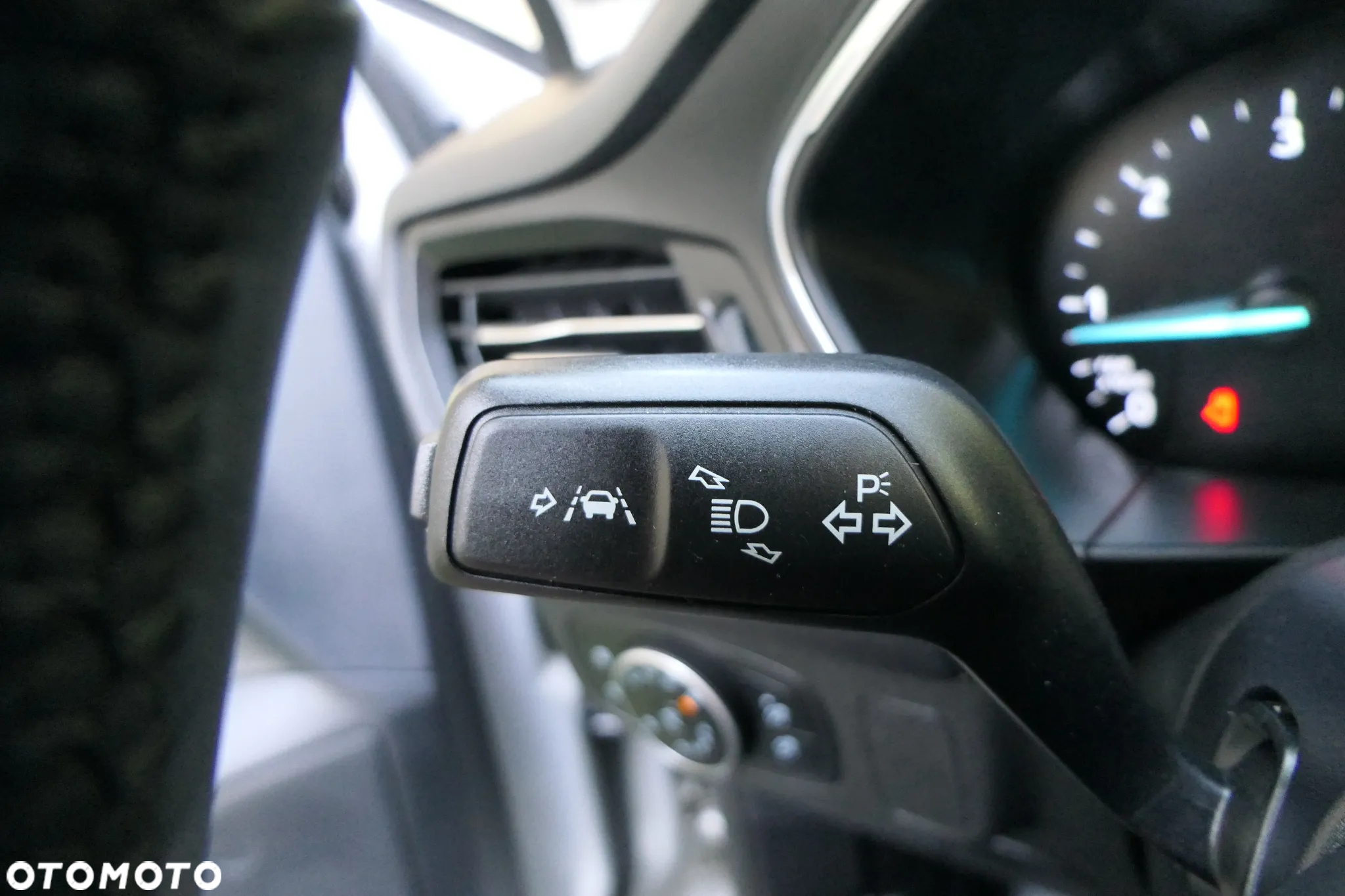 Ford Focus 1.5 EcoBlue SCR Titanium - 34