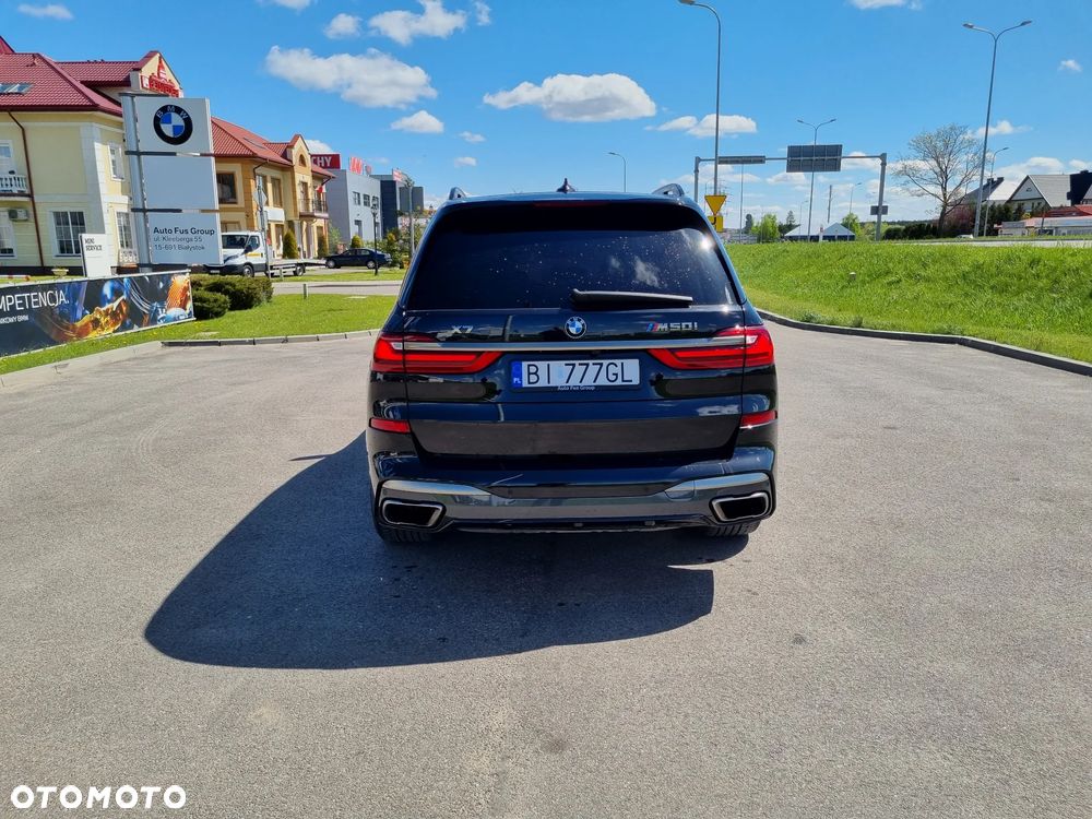 BMW X7 M50i sport - 4