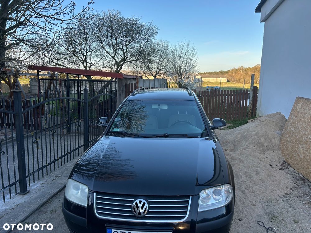 Volkswagen Passat 1.9 TDI Comfortline - 4