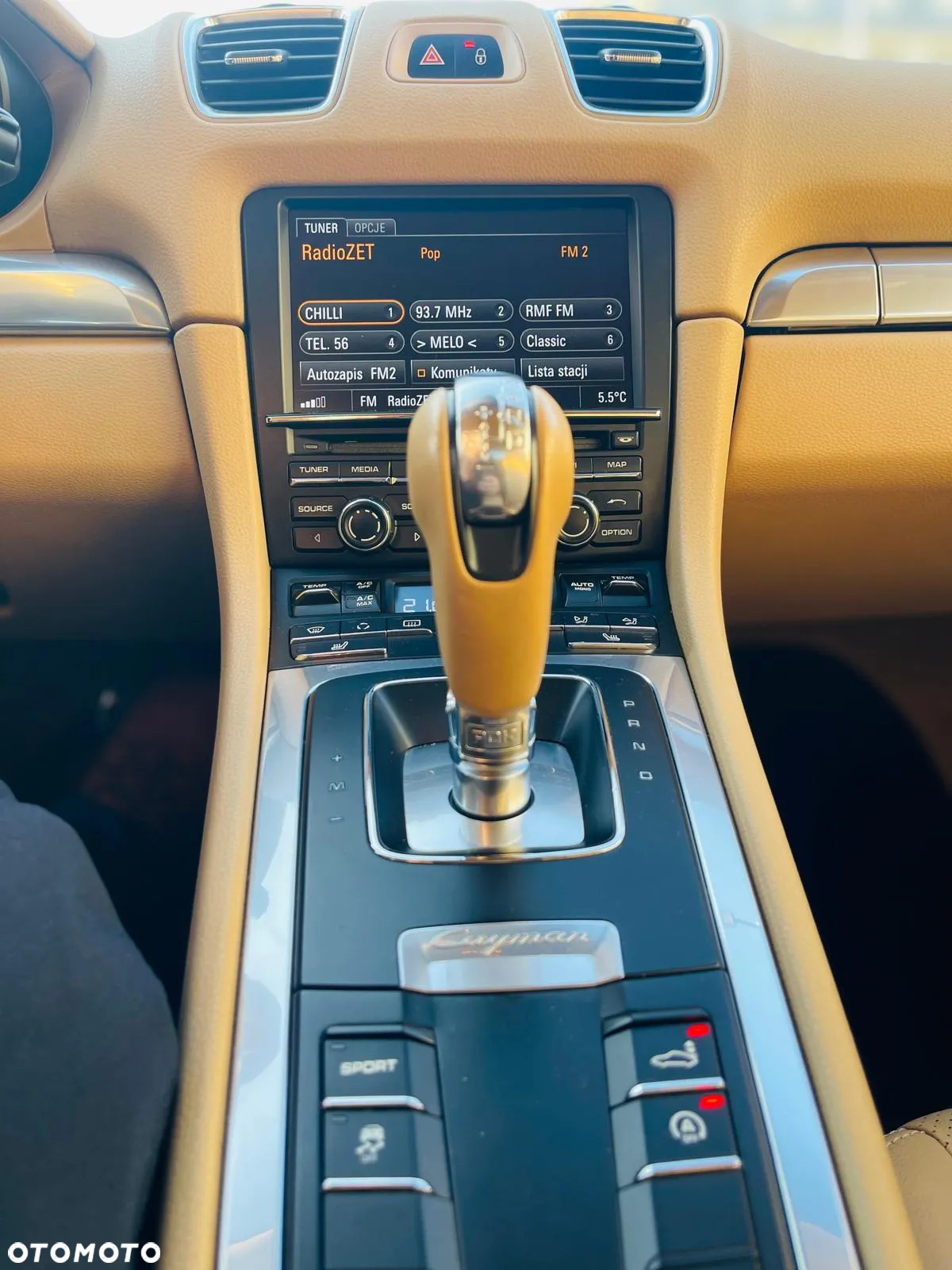 Porsche Cayman PDK - 17