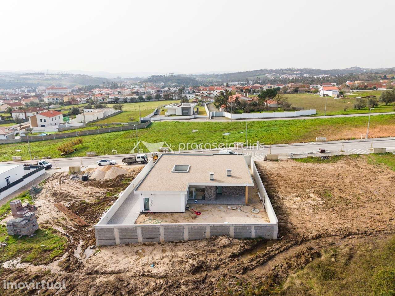 Moradia T4 - Grande imagem: 5/37