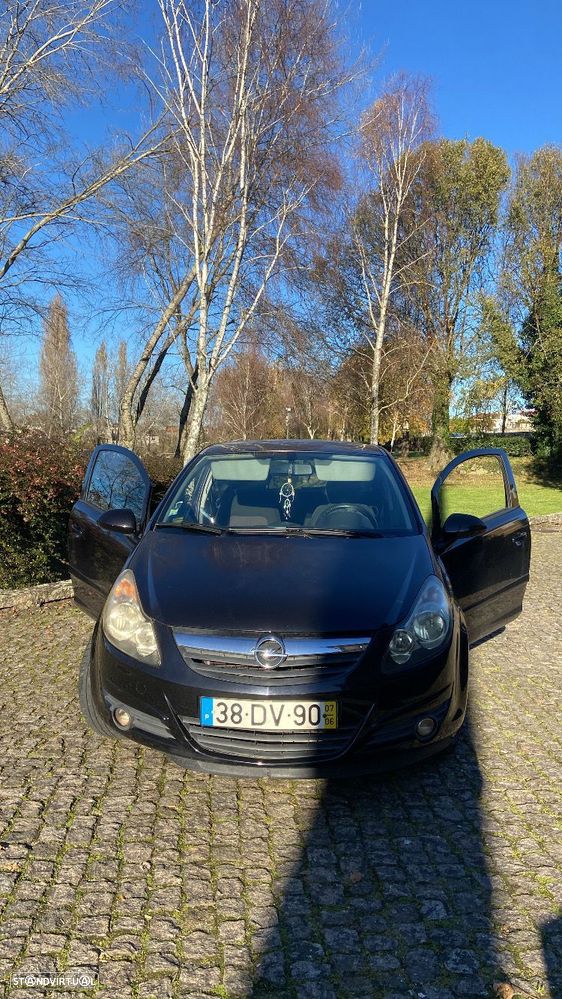 Opel Corsa 1.2 - 1