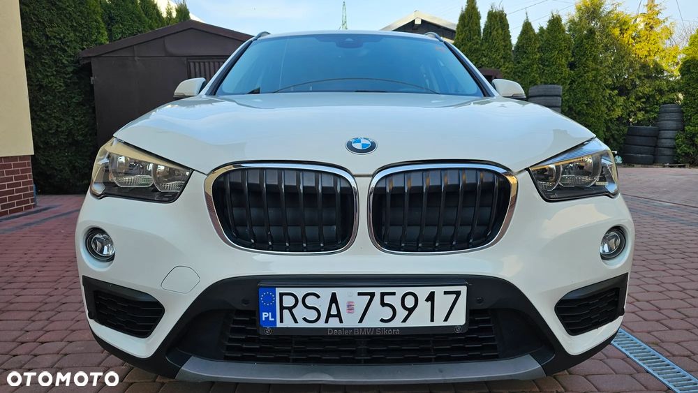 BMW X1 sDrive18d xLine - 18