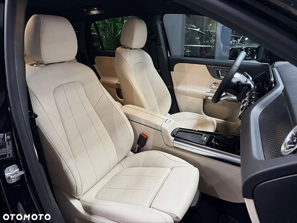 Mercedes-Benz EQA 300 66.5kWh 4-Matic Progressive - 16