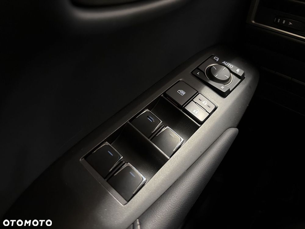 Lexus NX 300h Comfort AWD - 19