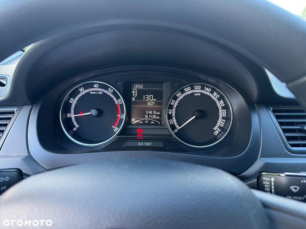 Skoda RAPID 1.0 TSI Ambition - 11