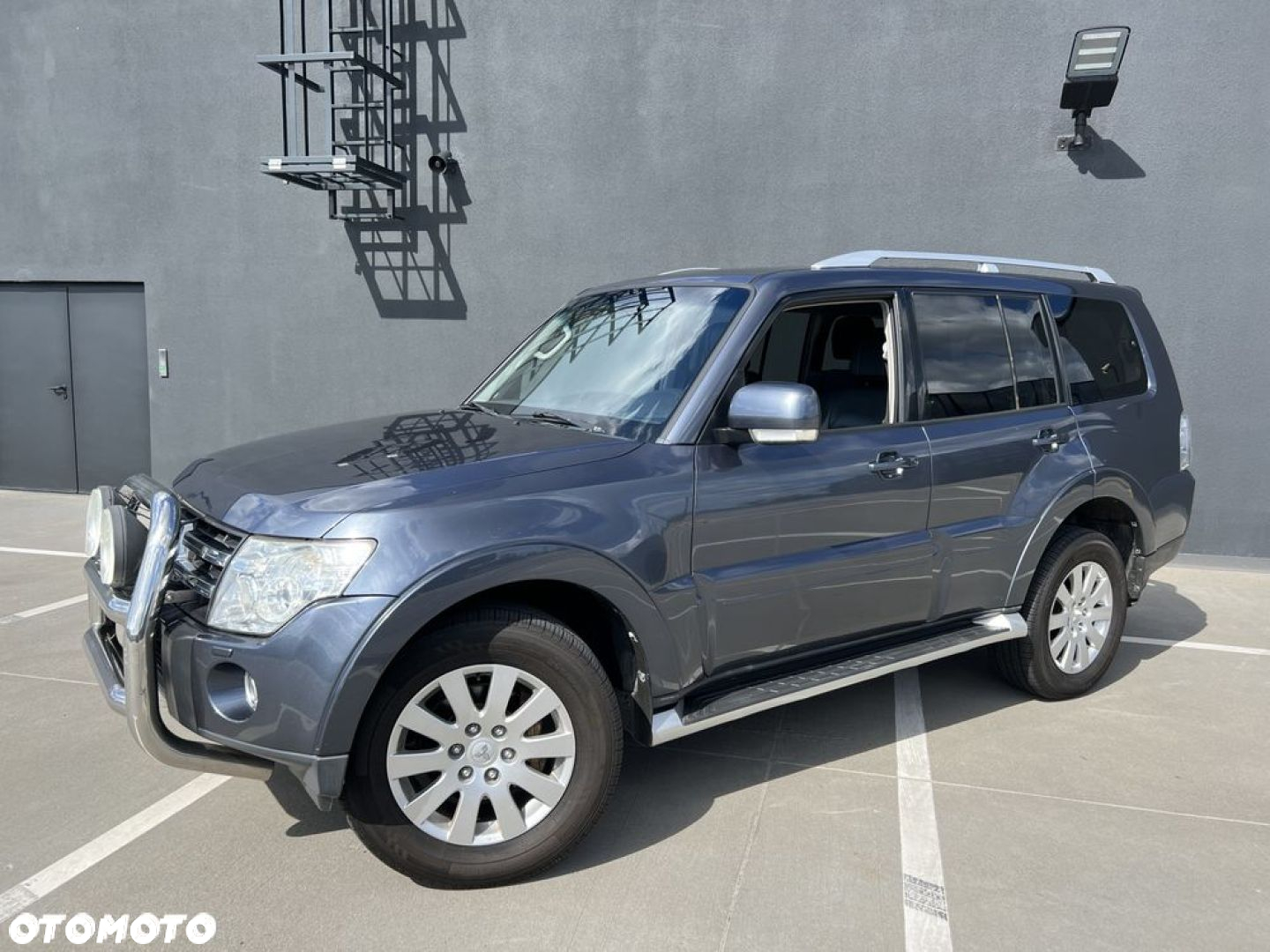 Mitsubishi Pajero 3.8 V6 Automatik Instyle - 7
