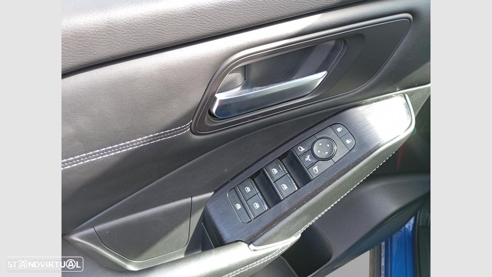 Nissan Qashqai 1.3 DIG-T N-Connecta - 18