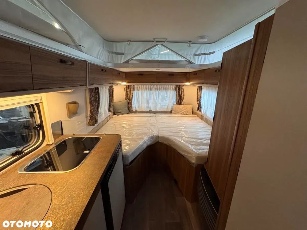 Hymer-Eriba Touring 542 - 9