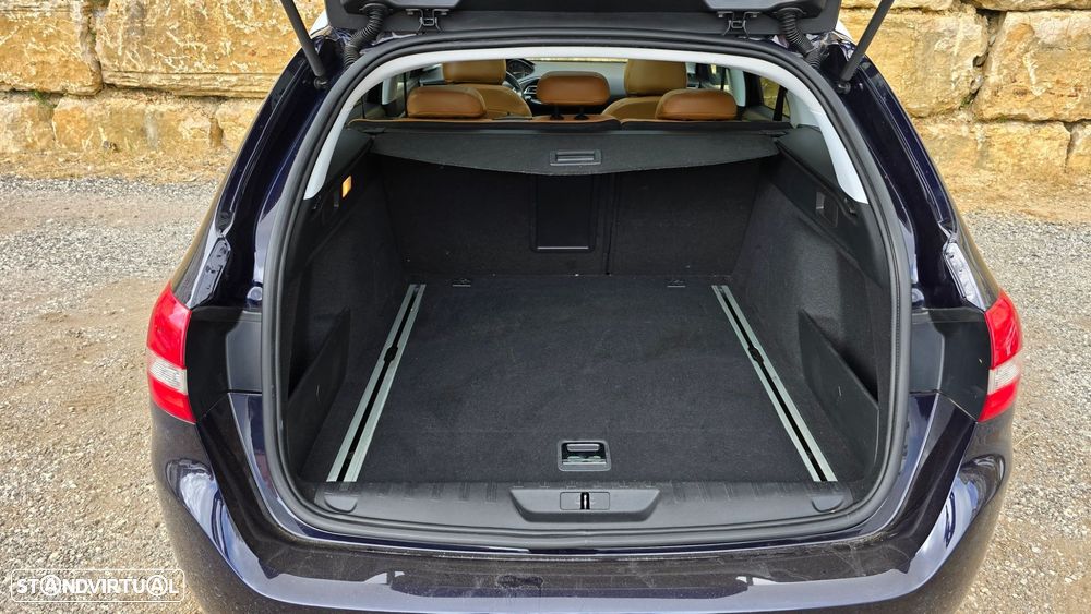 Peugeot 308 SW 1.5 BlueHDi Allure - 55