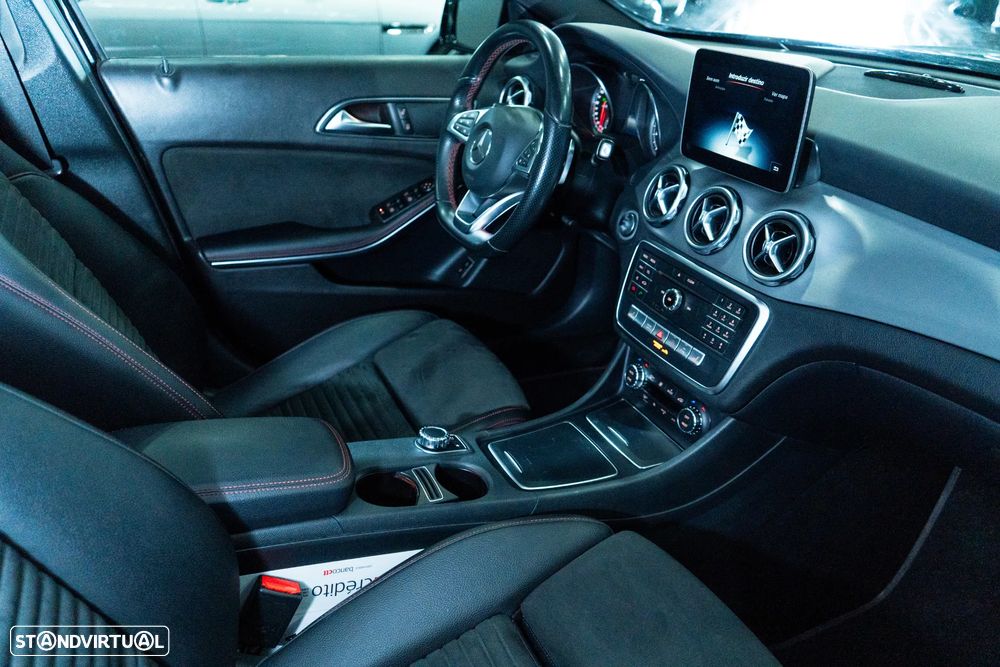 Mercedes-Benz GLA 180 7G-DCT AMG Line - 9