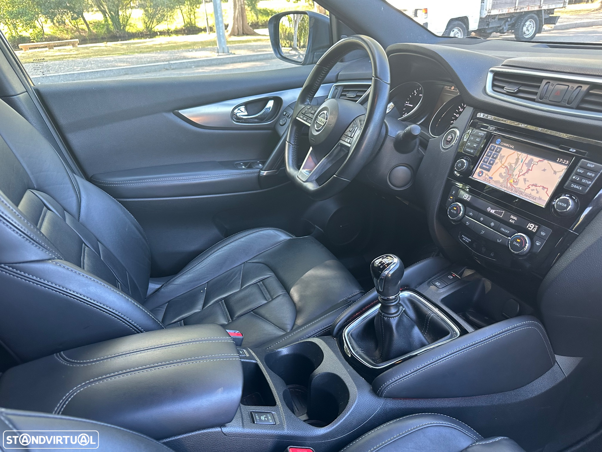 Nissan Qashqai 1.5 dCi Tekna Premium Bose+A+C - 18