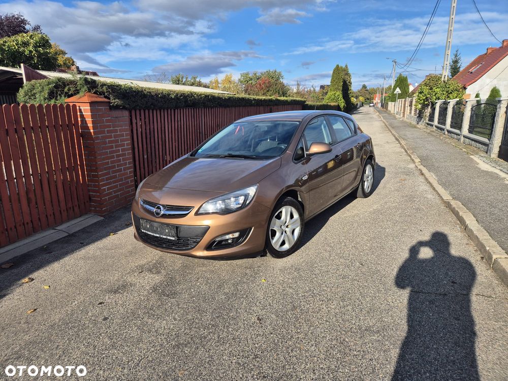 Opel Astra 2015 photo 5