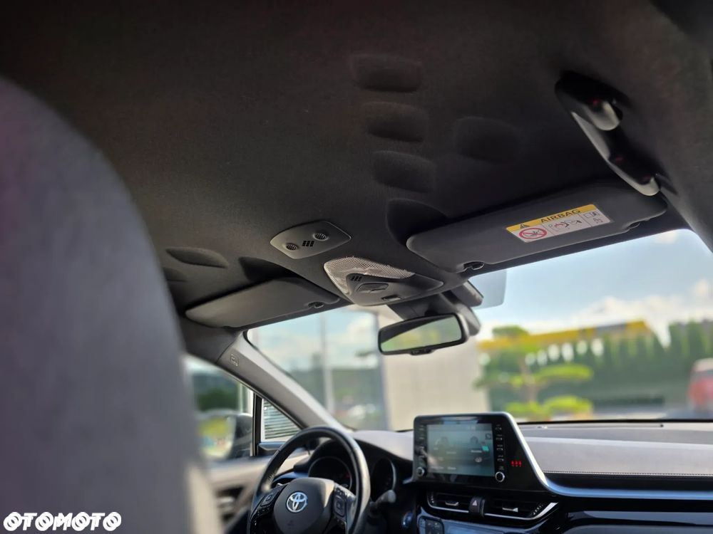 Toyota C-HR 1.8 Hybrid GPF Style - 31