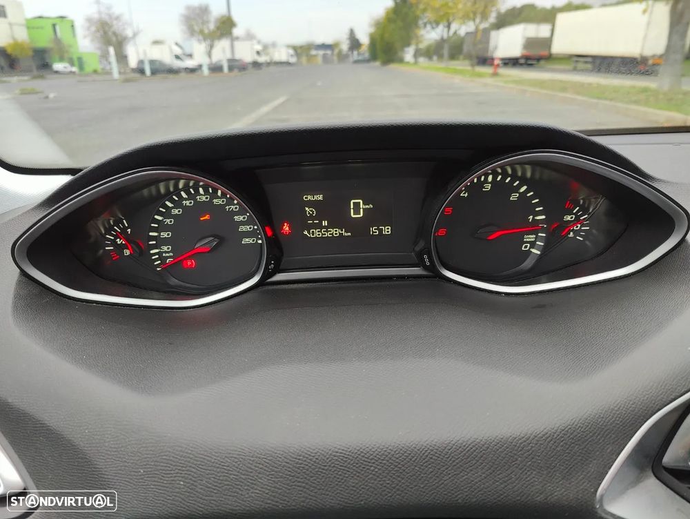 Peugeot 308 1.5 BlueHDi Active Pack - 1