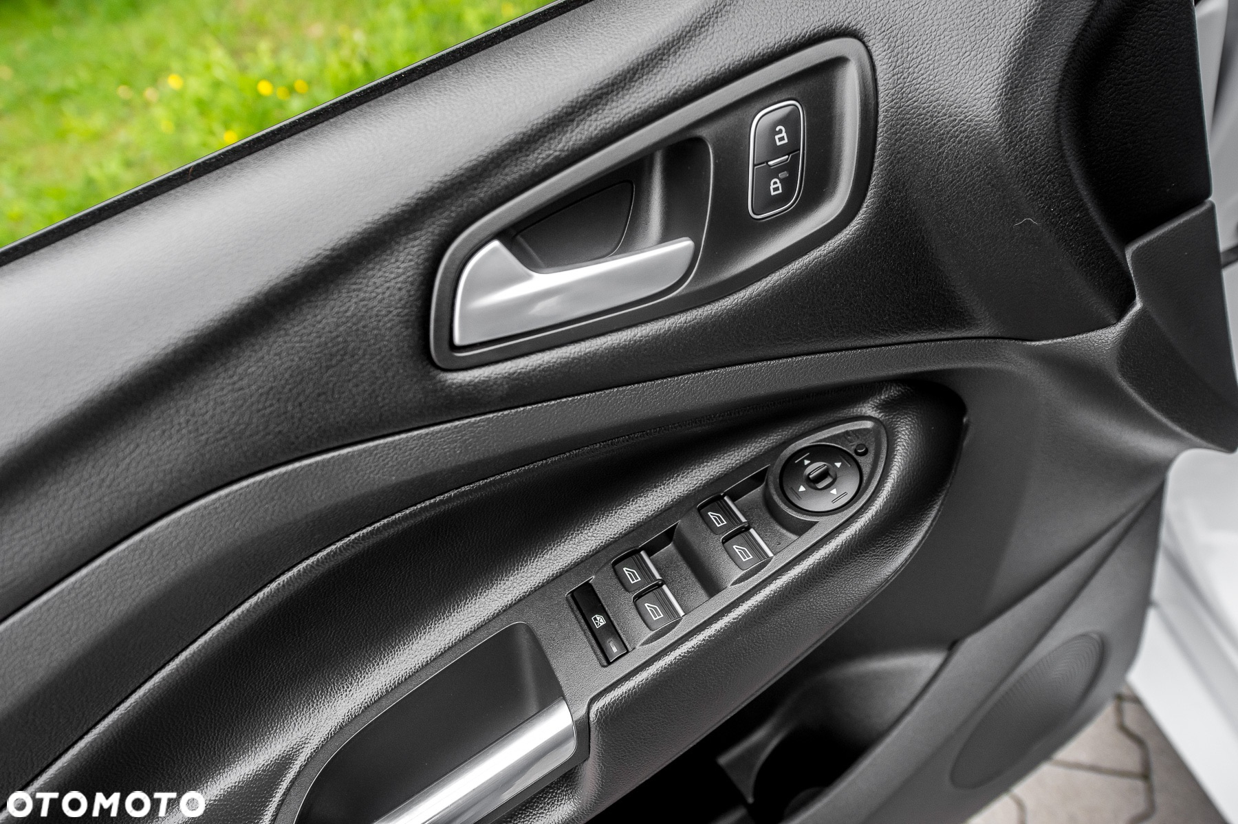 Ford Kuga 2.0 TDCi AWD ST-Line - 25