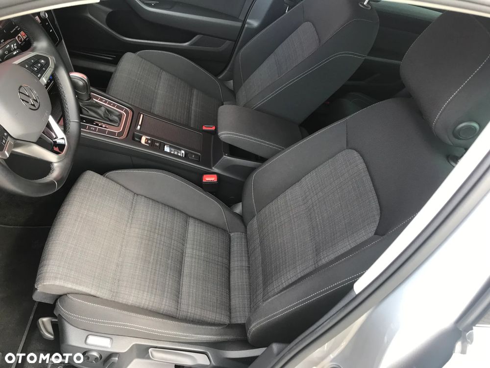 Volkswagen Passat 1.5 TSI EVO Business DSG - 10