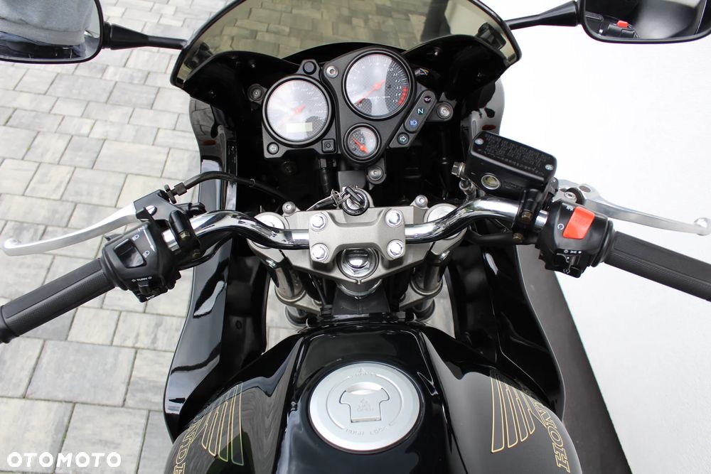 Honda CB - 15