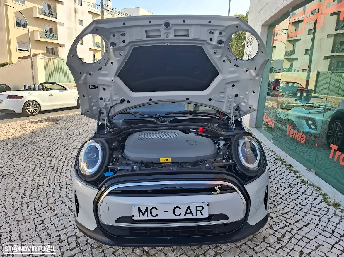 MINI 3 Portas Cooper SE Camden Edition - 57