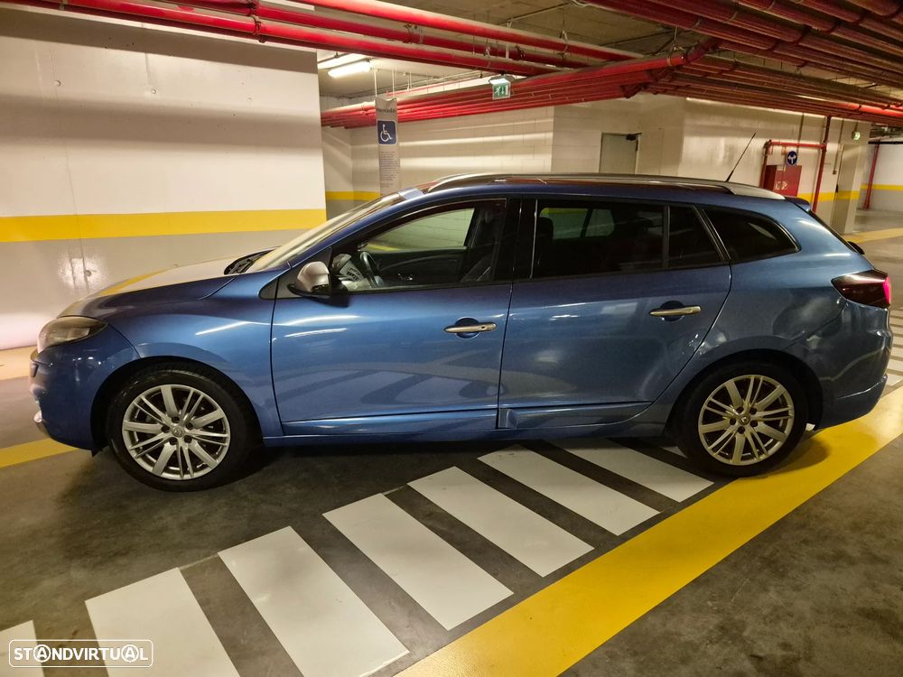 Renault Mégane Sport Tourer 2012 photo 2