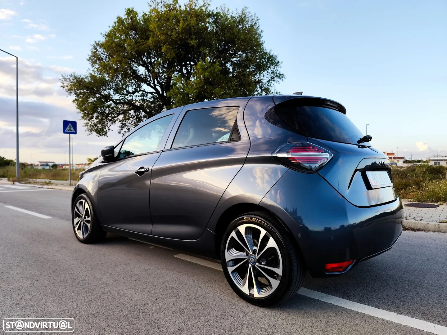 Renault Zoe (c/ Bateria) Intens 50 - 24
