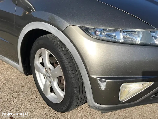Honda Civic 1.4 Sport - 2