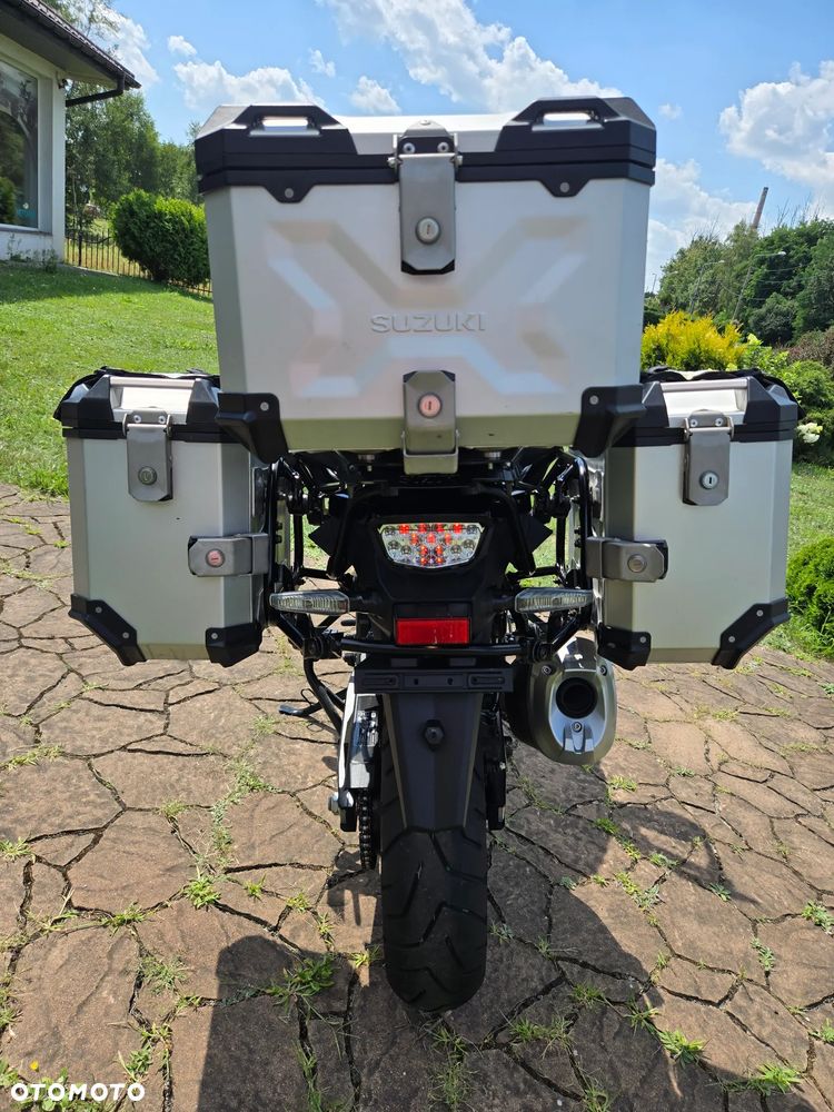 Suzuki V-STROM - 7