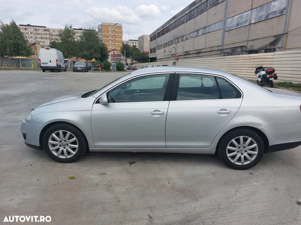 Volkswagen Jetta - 19