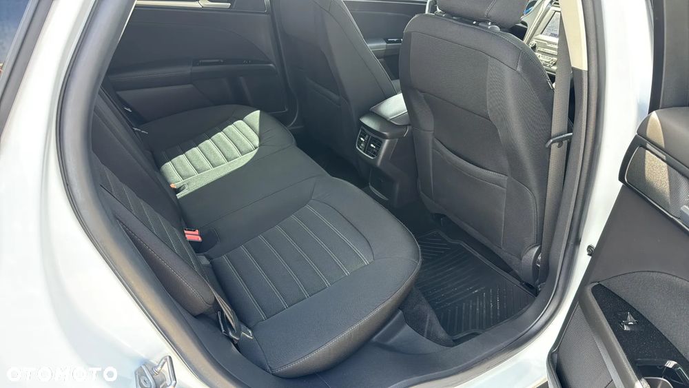 Ford Mondeo 2.0 EcoBlue Trend - 23