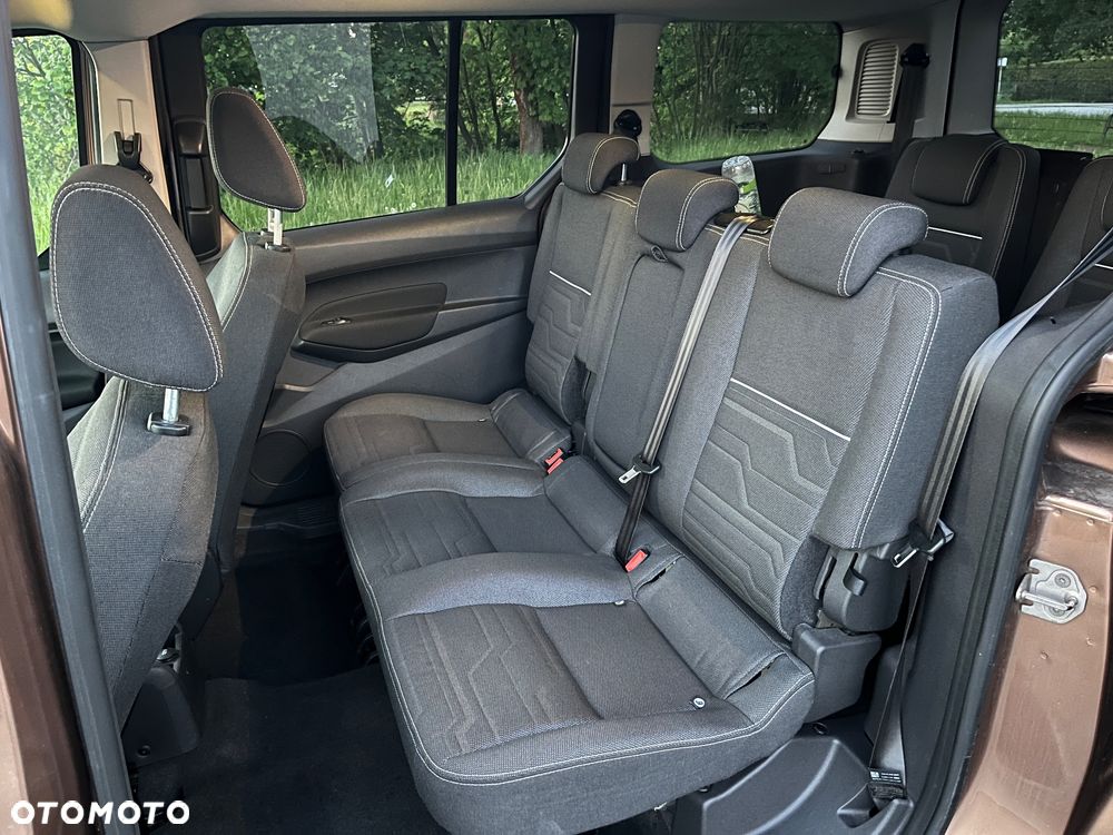 Ford Tourneo Connect - 27