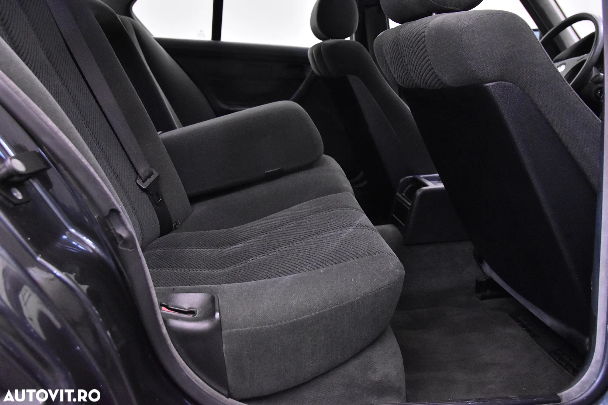 BMW Seria 5 - 12