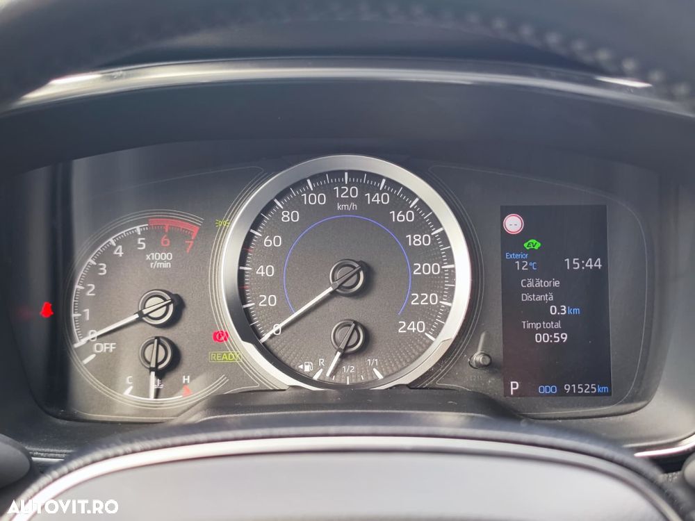 Toyota Corolla 1.8 HSD Business - 27