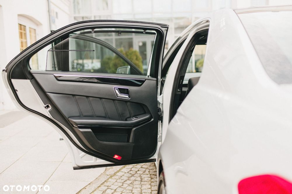 Mercedes-Benz Klasa E 63 AMG AMG Speedshift 7G-MCT - 8