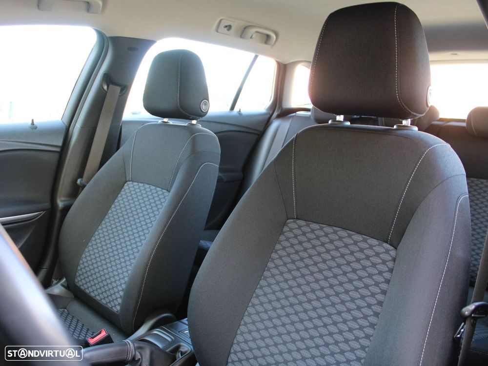 Opel Astra Sports Tourer 1.5 D Business Edition S/S - 23