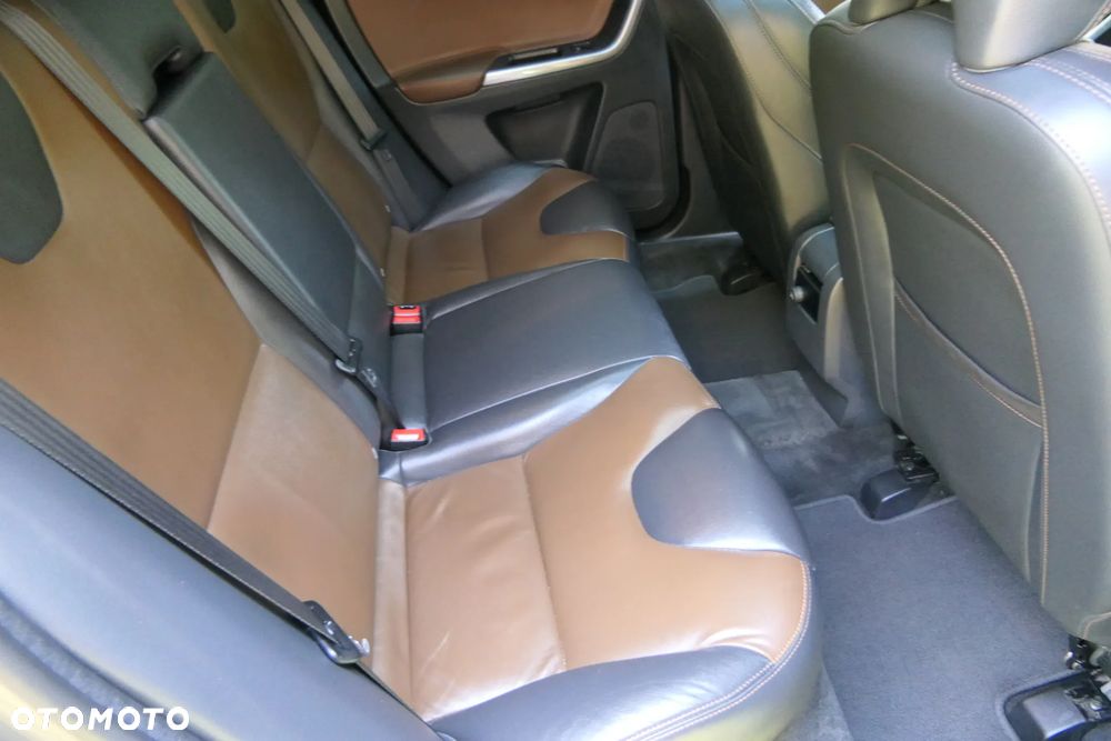 Volvo XC 60 D3 Drive-E Summum - 22