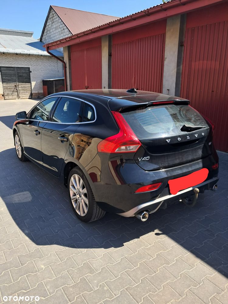 Volvo V40 D2 Drive-E R-Design Momentum - 6