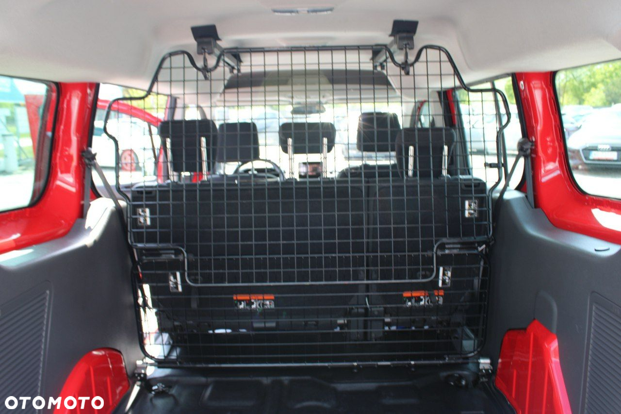 Ford Transit Connect - 29