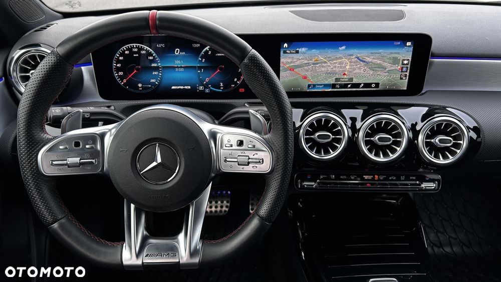 Mercedes-Benz Klasa A 35 AMG 4-Matic 7G-DCT - 14