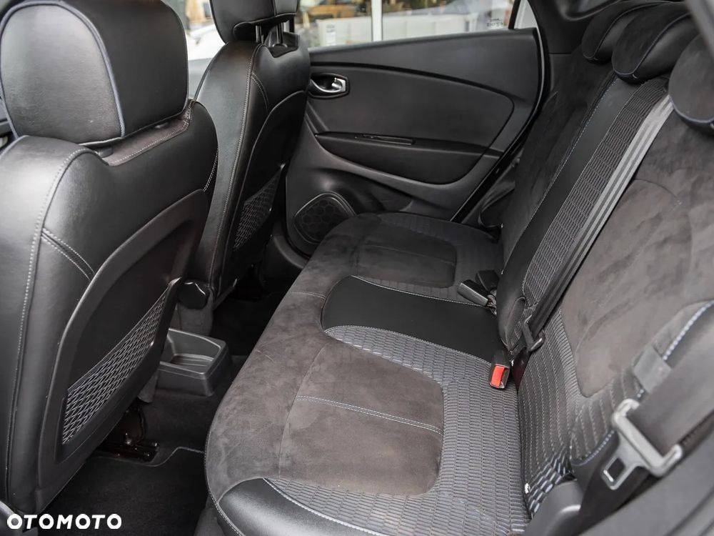 Renault Captur - 28