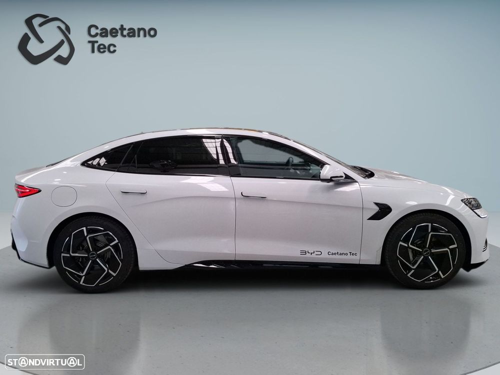 BYD Seal 82.5 kWh Design - 9