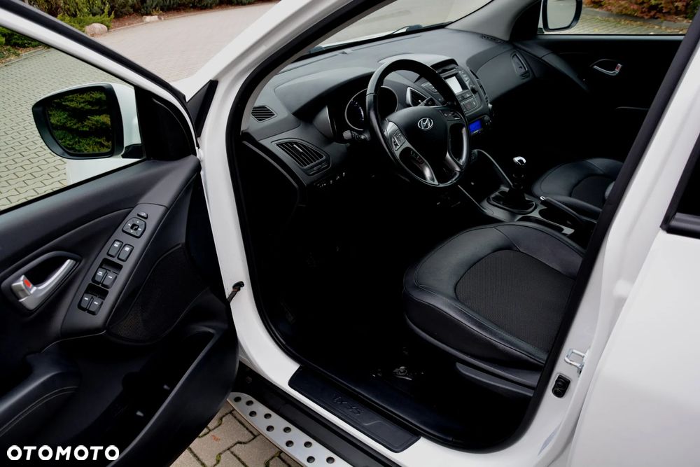Hyundai ix35 1.6 GDI Premium 2WD - 2