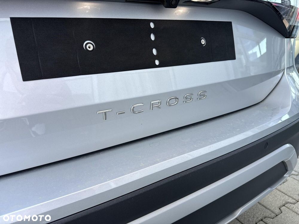Volkswagen T-Cross - 24