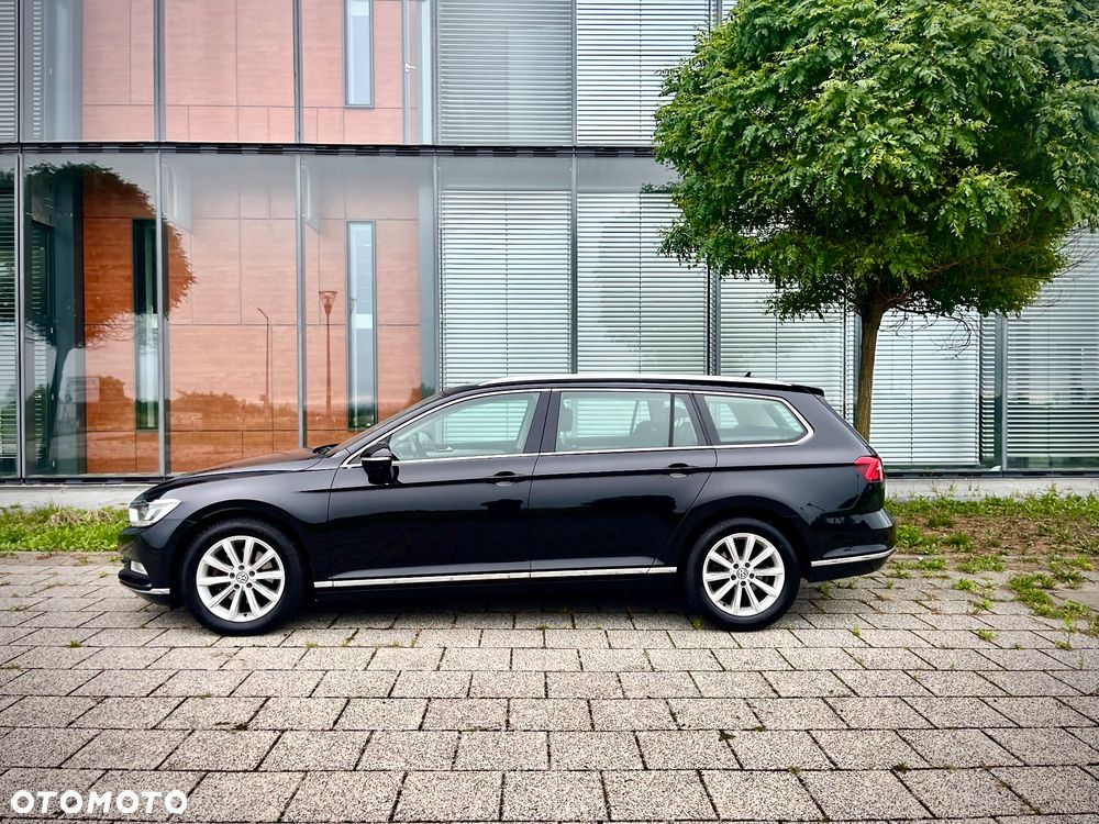 Volkswagen Passat - 14