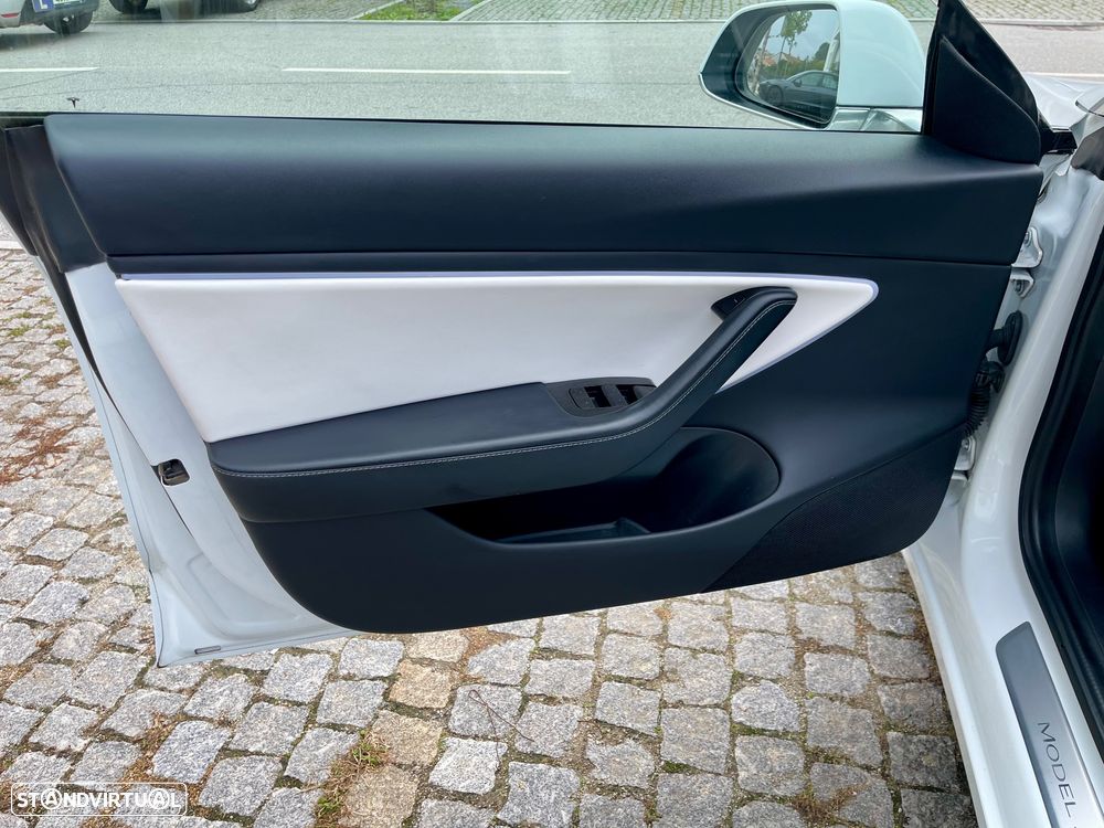 Tesla Model 3 Long Range AWD Dual Motor - 21