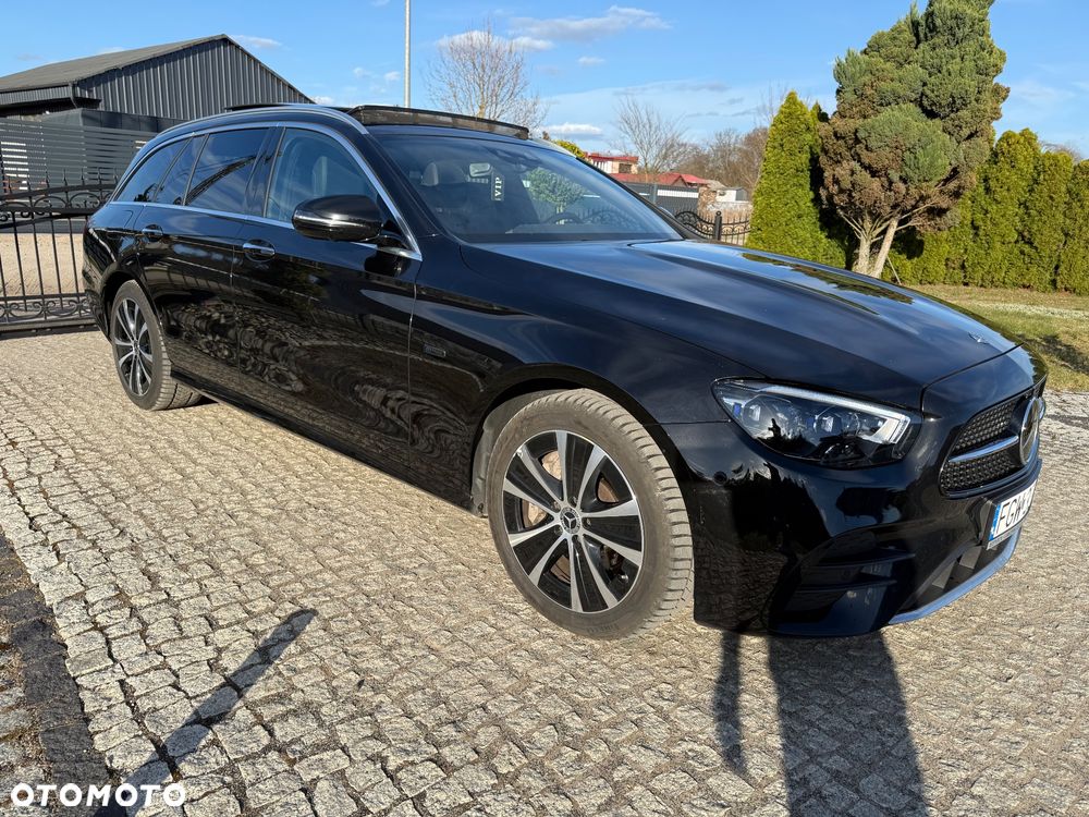 Mercedes-Benz Klasa E 300 de 9G-TRONIC AMG Line - 15