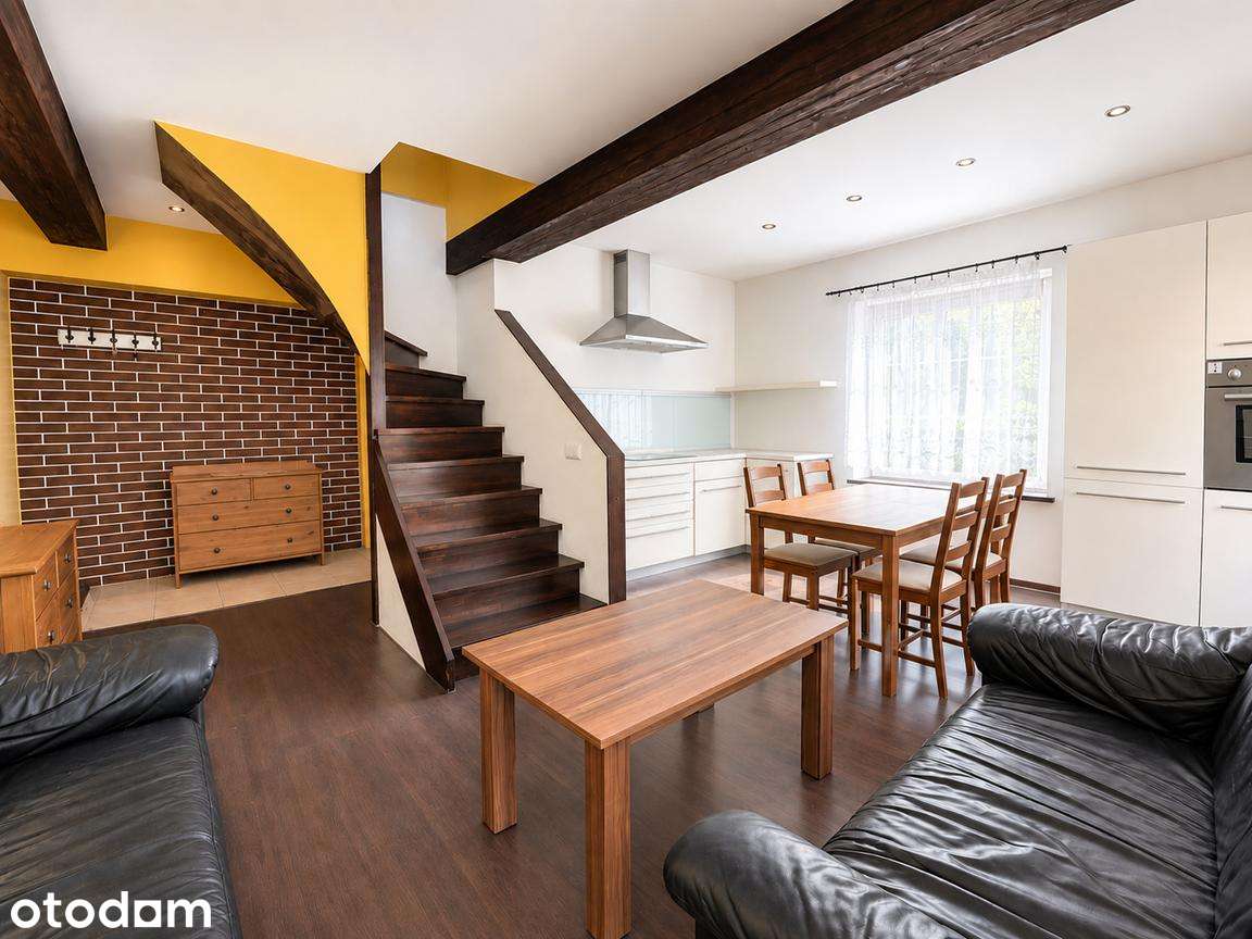 Dwupoziomowe mieszkanie o powierzchni 54 m², 1 piętro.