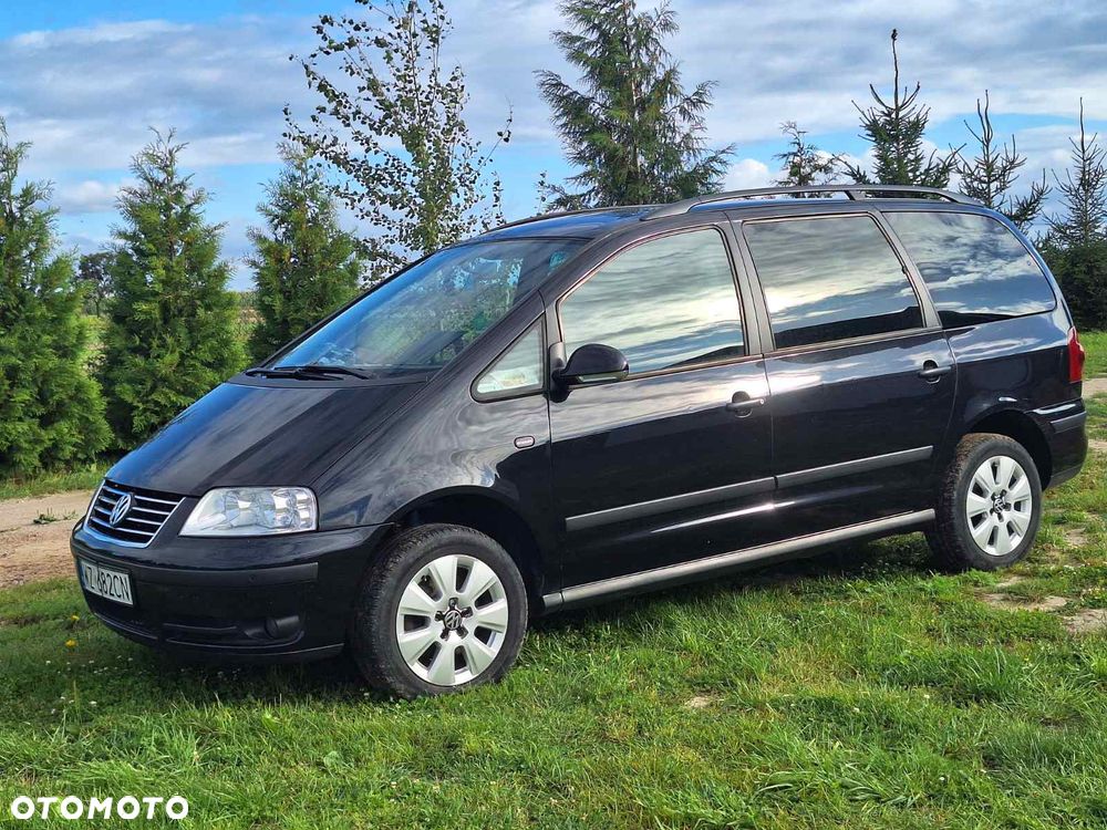 Volkswagen Sharan 1.9 TDI Basis - 1