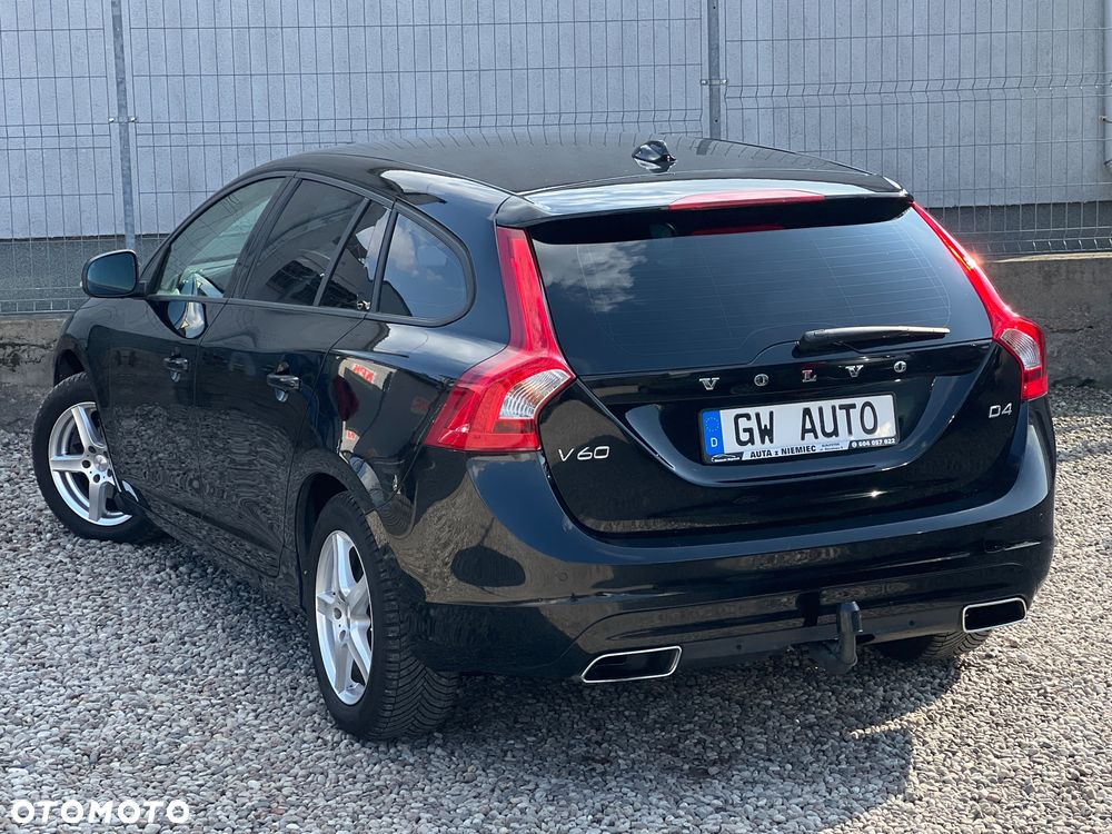 Volvo V60 D4 Momentum - 5